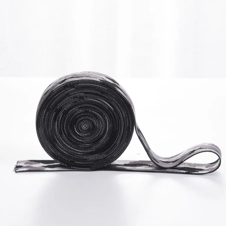 Camouflage elastic band product display